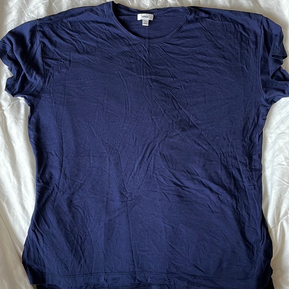 Vince Classic Navy Cotton Crewneck Tee, worn twice - Picture 4 of 5